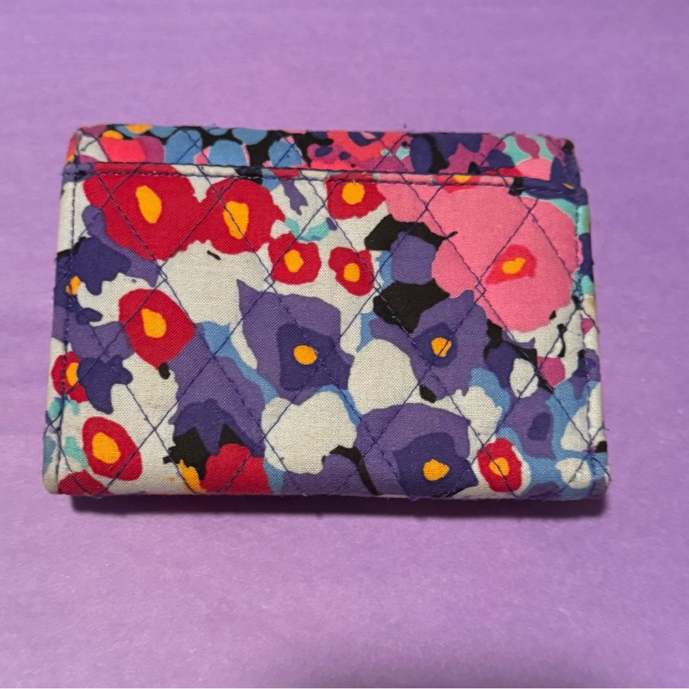 Vera Bradley Petite Trifold Wallet. Impressionista Pattern. EUC - Picture 2 of 10